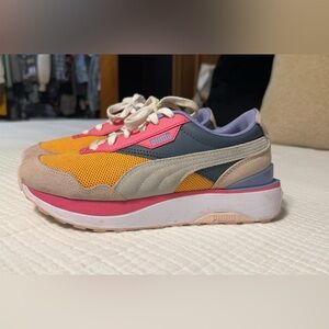 Womens Tennis shoe